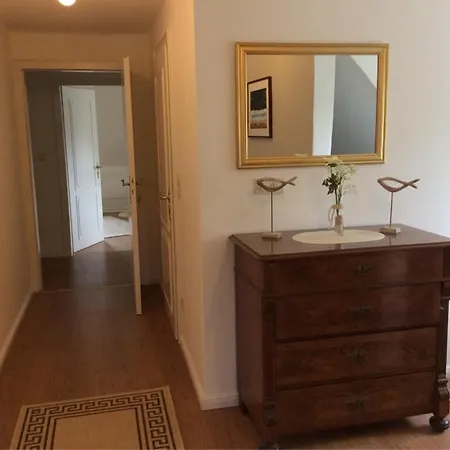 Teewelkenhues Schwalbennest * Archsum