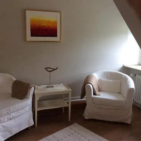 Teewelkenhues Schwalbennest Апартаменты